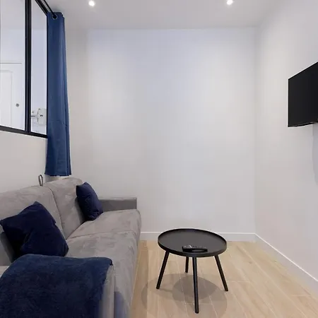 Rue De Bone By Halldis