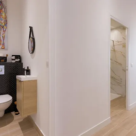 Rue De Bone By Halldis * Cannes